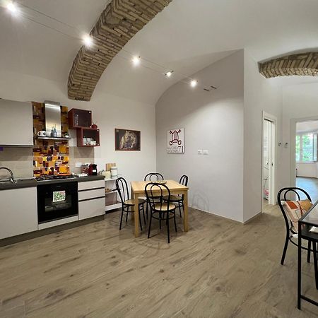 Apartamento La Casa Dei Papi 71 Roma Exterior foto